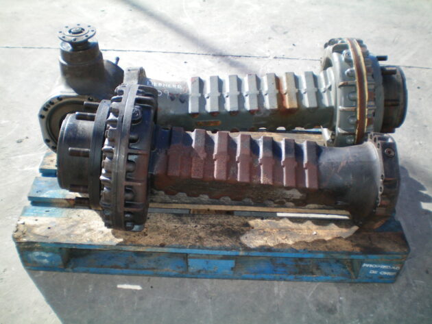 LIEBHERR  A309 LITRONIC  10039850 - EJE TRASERO COMPLETO - Imagen 2