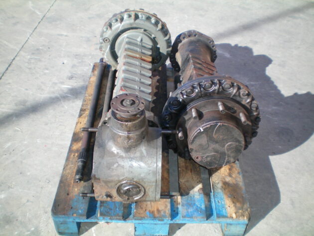 LIEBHERR  A309 LITRONIC  10039850 - EJE TRASERO COMPLETO - Imagen 5