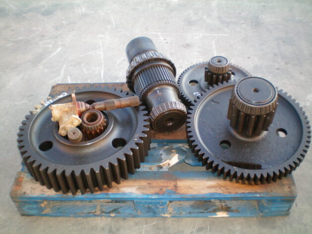 CATERPILLAR   245  7V-0754 - MANDO FINAL