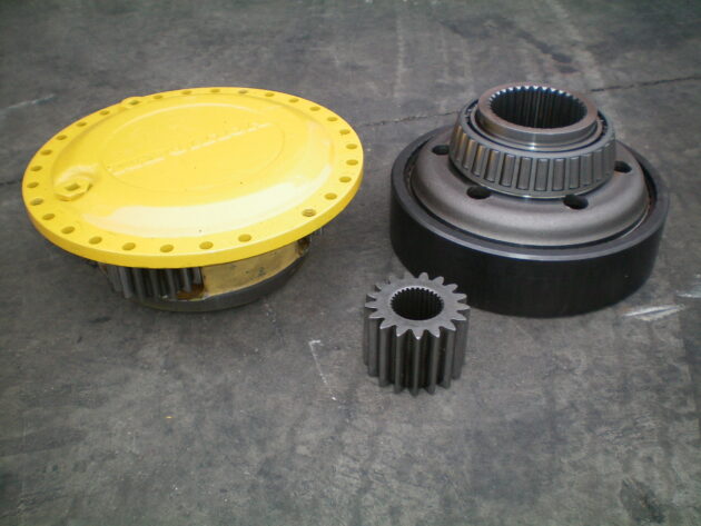 VOLVO   4500  4717058 / 4717725 - CARDILLA DELANTERA - Imagen 2