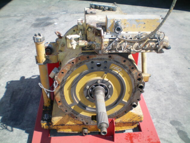 KOMATSU  HD325-2  566-15-00014 - SERVOTRANSMISIÓN - Imagen 6