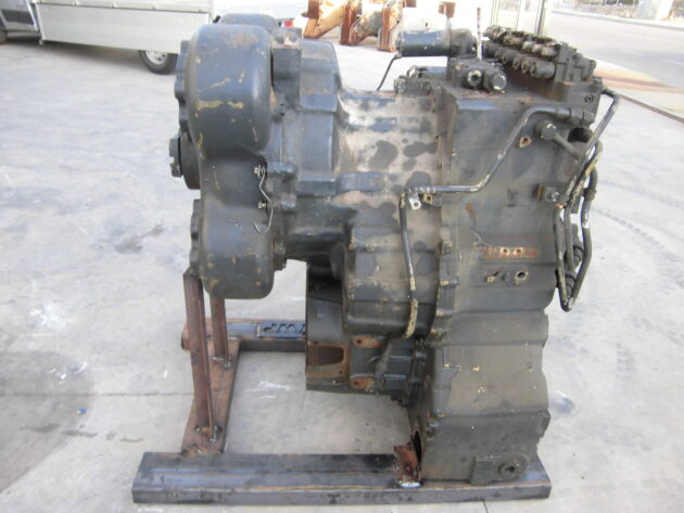 KOMATSU  HM4001 - 56B-13-10002 - TRANSMISSION - Image 2