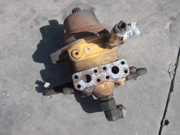 LIEBHERR   A902 INDUSTRIAL  9881311 - MOTOR DE GIRO - Imagen 2