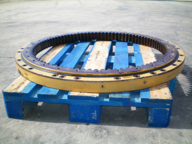 CATERPILLAR   312B  6I-6410 - CORONA DE GIRO - Imagen 2