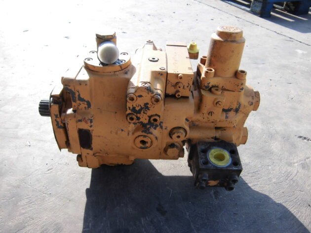 LIEBHERR   A902 LITRONIC  9269625 - MOTOR DE TRANSLACIÓN LMV90 - Imagen 3