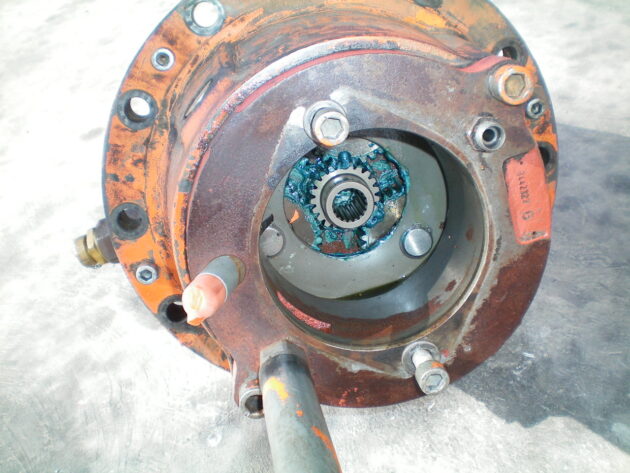 LIEBHERR   A902 LITRONIC  9442322 - REDUCTOR DE GIRO - Imagen 3