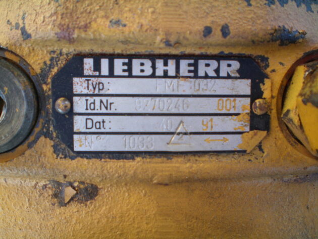 LIEBHERR   A902 LITRONIC  9270246 - MOTOR DE GIRO - Imagen 4