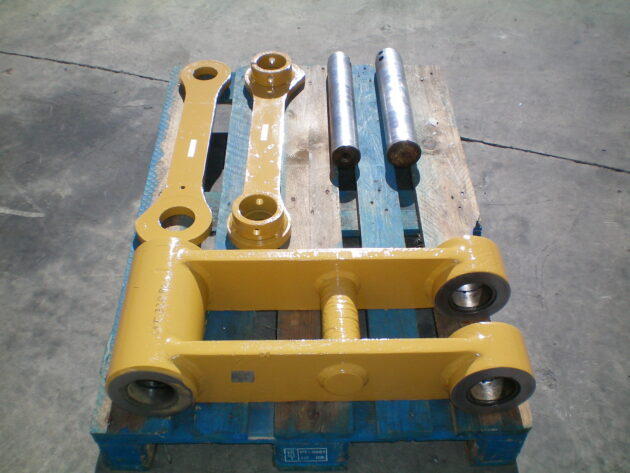 CATERPILLAR   320BL  4I-4902 - BIELA CENTRAL DE CAZO - Imagen 2