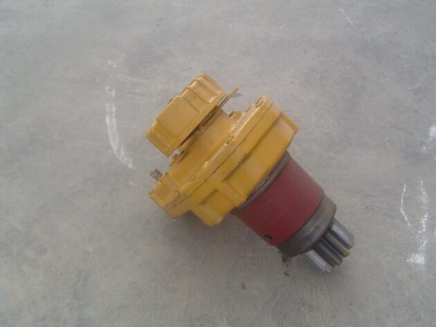 LIEBHERR  A912  931015201 - REDUCTOR DE GIRO SSG450/452 - Imagen 3