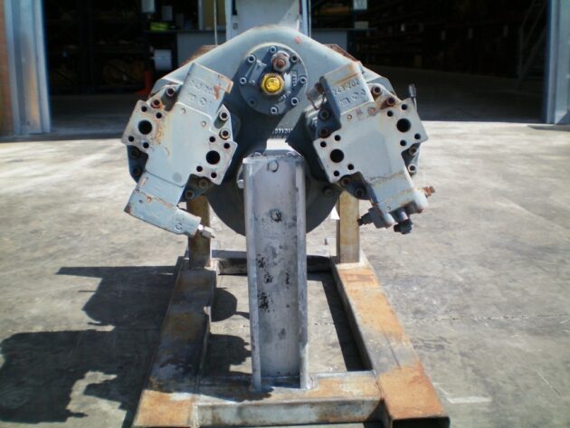 LIEBHERR   L512  5716389 / 5991015 - CONJUNTO DE DIFERENCIAL,CARCASA Y BOMBAS - Imagen 5