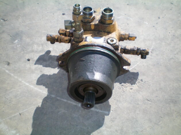 LIEBHERR   R902 LITRONIC  9270246 - MOTOR DE GIRO - Imagen 2