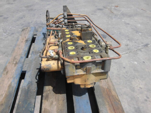 LIEBHERR   R902 LITRONIC  5609332 - DISTRIBUIDOR PRINCIPAL - Imagen 3