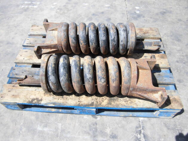 LIEBHERR   R932 HDS LITRONIC  5608107 - MUELLE TENSOR DE CADENA - Imagen 3