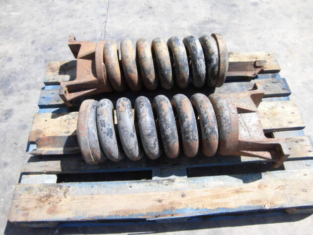 LIEBHERR   R932 HDS LITRONIC  5608107 - MUELLE TENSOR DE CADENA