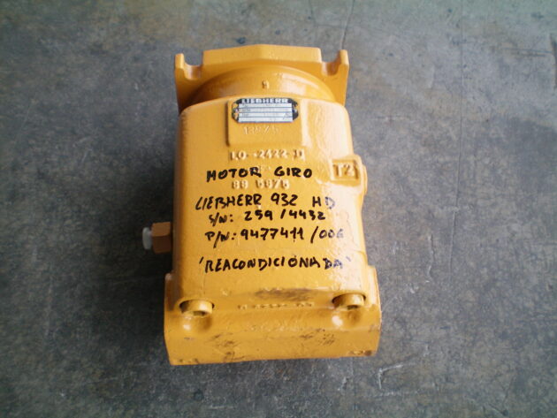 LIEBHERR   R932 HDSL  9477411 - MOTOR DE GIRO
