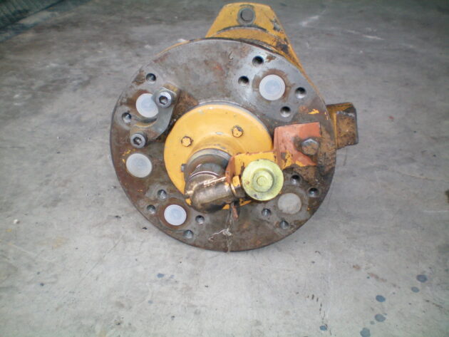 LIEBHERR  R932HDSL  9270180 - JUNTA DE ROTACIÓN - Imagen 4