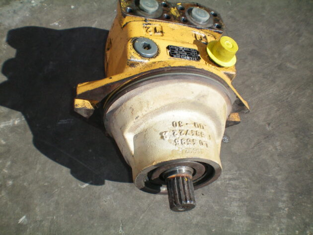 LIEBHERR   R932 LITRONIC  9271510 - MOTOR DE TRANSLACIÓN FMF090 - Imagen 3