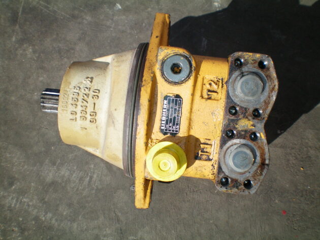 LIEBHERR   R932 LITRONIC  9271510 - MOTOR DE TRANSLACIÓN FMF090