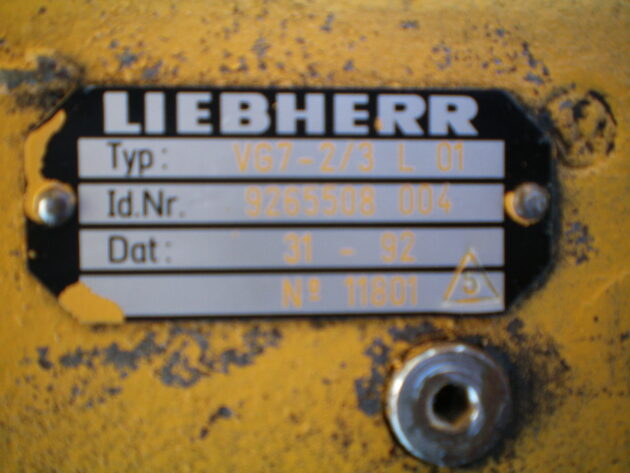 LIEBHERR R932 LITRONIC - 9265234 / 9265508 - PEDAL - Image 4