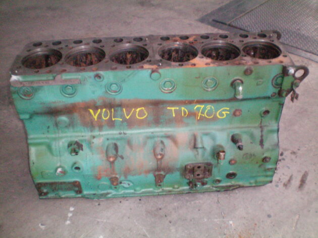 VOLVO  5350  VOE466700 - BLOQUE MOTOR TD70G