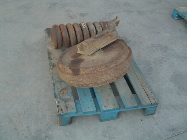 LIEBHERR   R932 LITRONIC  5605634 - 5609448 - TENSOR DE CADENA CON MUELLE - Imagen 5