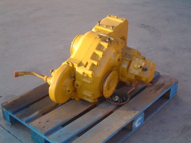 VOLVO  5350  30827 - CAJA DE TRANSFERENCIAS - Imagen 2