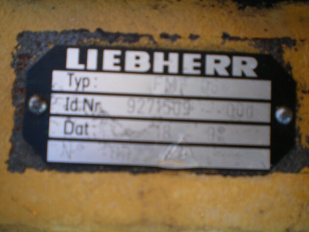 LIEBHERR   R932 LITRONIC  9271509 - MOTOR DE GIRO - Imagen 5