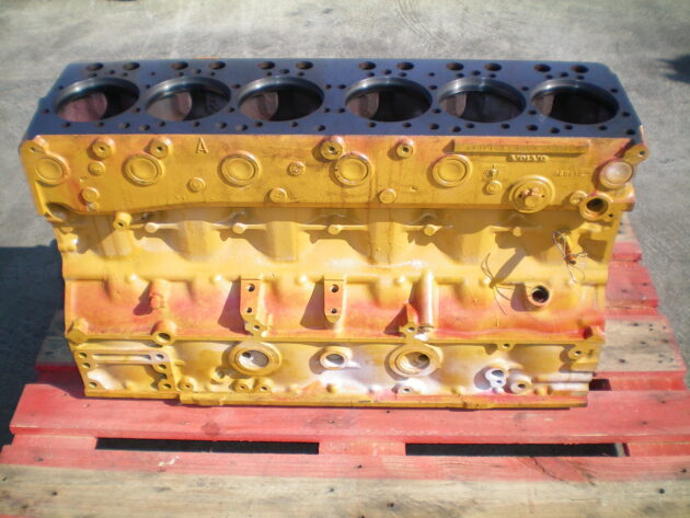 VOLVO  A25  VOE477910 - BLOQUE MOTOR TD71GA