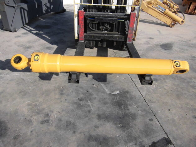 LIEBHERR   R934 HDS LITRONIC  9232866 - BOTELLA DE ELEVACIÓN PLUMA