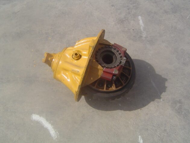 VOLVO  A25  1523261 - GRUPO DIFERENCIAL DELANTERO - Imagen 3
