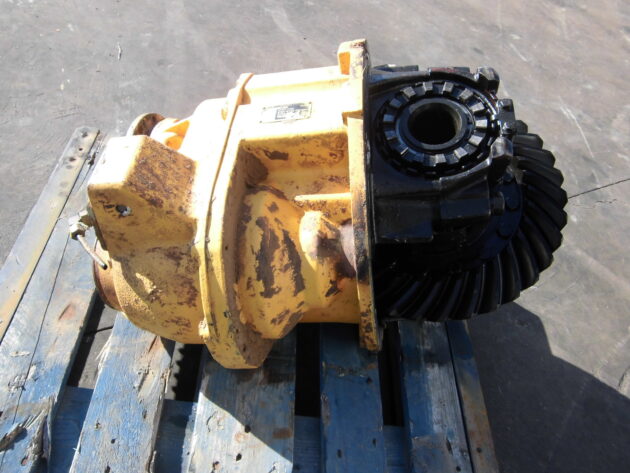 VOLVO   A25  4717768 - GRUPO DIFERENCIAL INTERMEDIARIO - Imagen 4