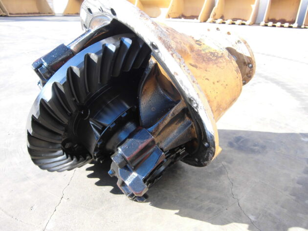 VOLVO   A25  1523510 - GRUPO DIFERENCIAL TRASERO