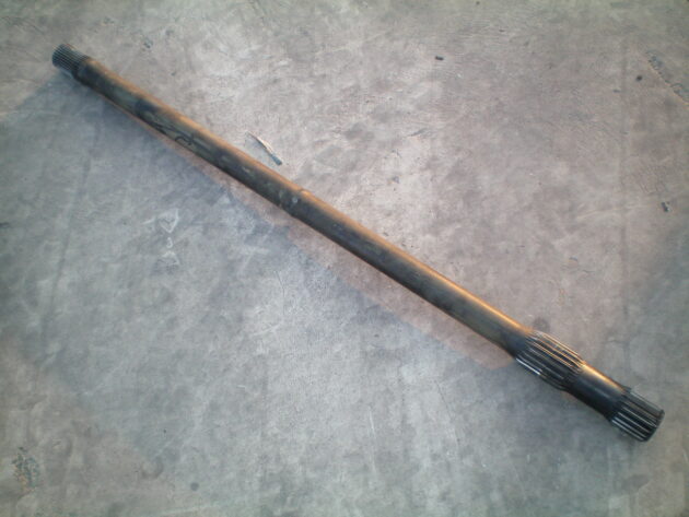 VOLVO   A25  4870472 - PALIER DELANTERO DERECHO CON BLOQUEO