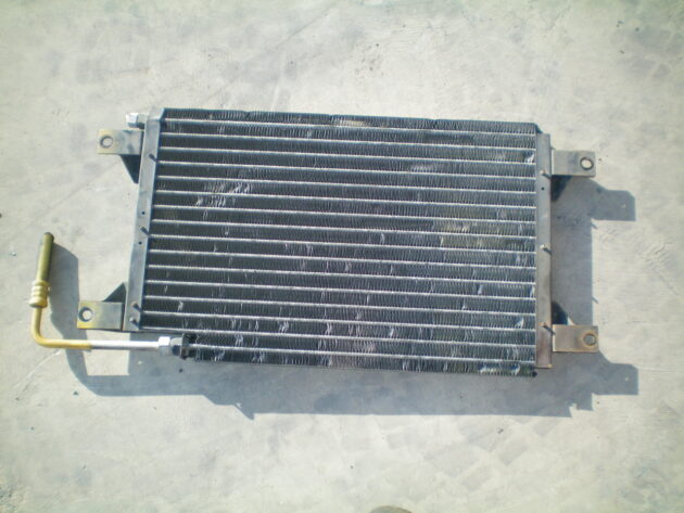 KOMATSU   PC210LC6K  203-979-6281 - RADIADOR DE AIRE ACONDICIONADO