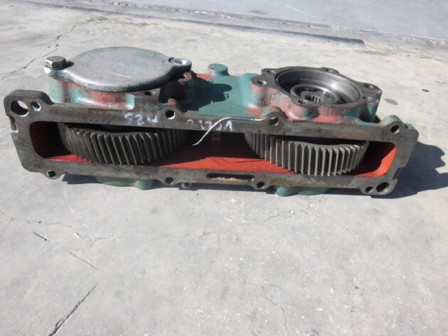 VOLVO   A25C   - CAJA DE ARRASTRE DE BOMBAS - Imagen 3