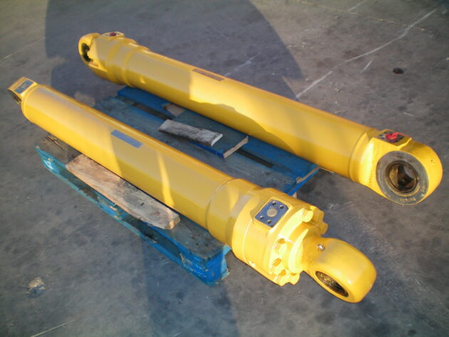 LIEBHERR   R944 BHDS LITRONIC  9235374 - BOTELLA DE ELEVACIÓN PLUMA - Imagen 5