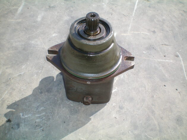 LIEBHERR   R944 HDS LITRONIC  9273168 - MOTOR DE GIRO - Imagen 3