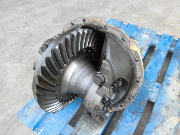 VOLVO   A30D  3192086 - GRUPO DIFERENCIAL DELANTERO - Imagen 3