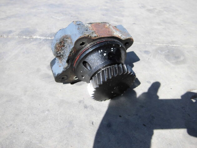 LIEBHERR  R954BHD LITRONIC  9887179 - PIÑÓN DISTRIBUCIÓN MOTOR ARRASTRE DE BOMBAS