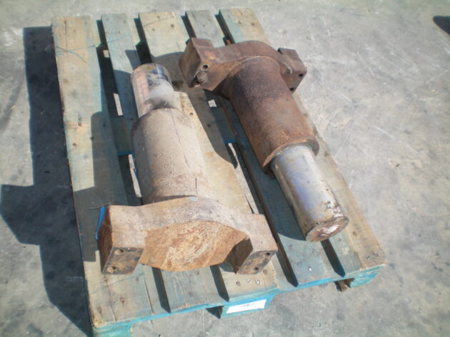 LIEBHERR   R954 LITRONIC  5608911 - TENSOR DE CADENA - Imagen 4