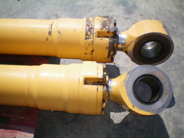 LIEBHERR   R954 LITRONIC  9234402 - 9201796 - BOTELLA DE ELEVACIÓN PLUMA - Imagen 3