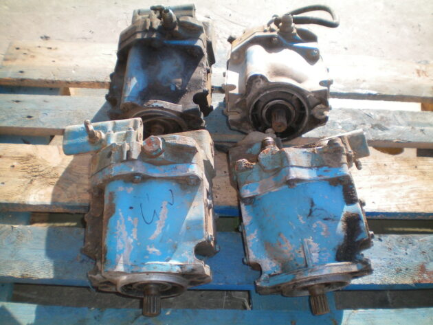 VOLVO  A35  11061472 / 11061473 - BOMBA HIDRÁULICA - Imagen 3