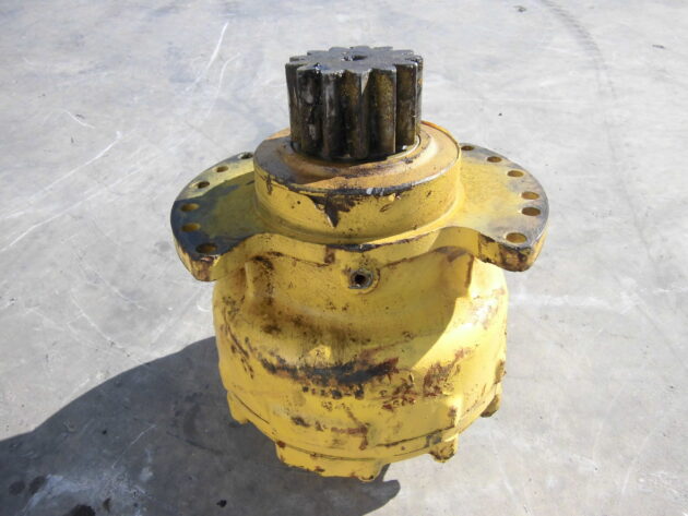 KOMATSU PC240-3 - 205-26-00042 - SWING GEAR