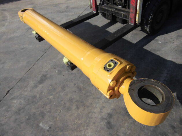 LIEBHERR   R974B LITRONIC  9239830 - BOTELLA DE CAZO