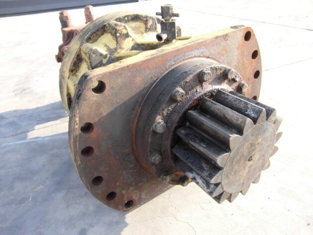 KOMATSU   PC240NLC6K  20Y-26-K1100 (*) - REDUCTOR DE GIRO - Imagen 2