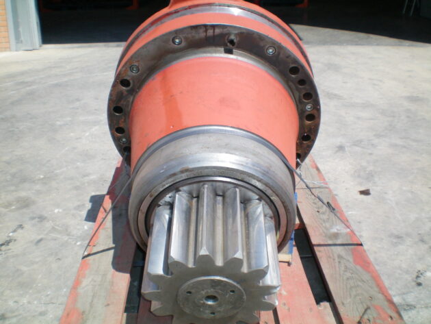 LIEBHERR  R984 LITRONIC - 931325001 - SWING GEAR - Image 3