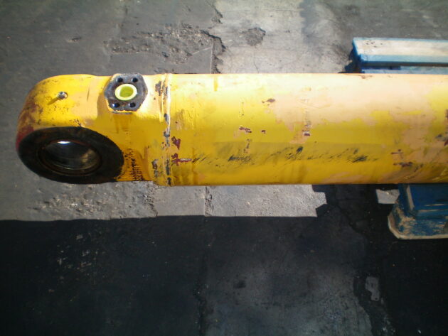 LIEBHERR  R984B LITRONIC - 3201591 - BOOM CYLINDER - Image 3