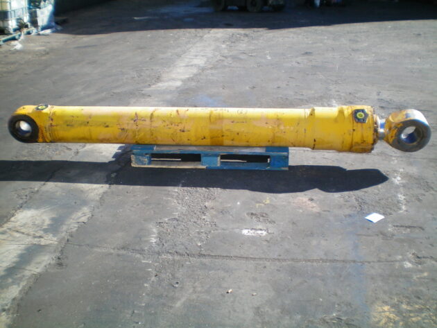 LIEBHERR  R984B LITRONIC - 3201591 - BOOM CYLINDER