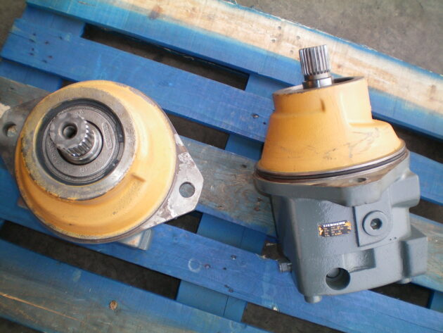 LIEBHERR   R984B LITRONIC  9275419 - MOTOR DE TRANSLACIÓN FMF250