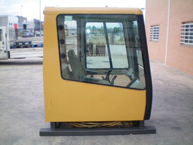 CATERPILLAR  320L - 5I-3467 - CABIN - Image 6